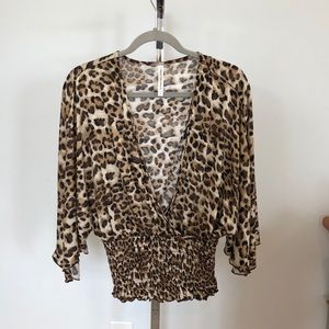 NWT! FORGOTTEN GRACE ANIMAL LEOPARD PRINT KNIT TOP  SEXY!!!!!